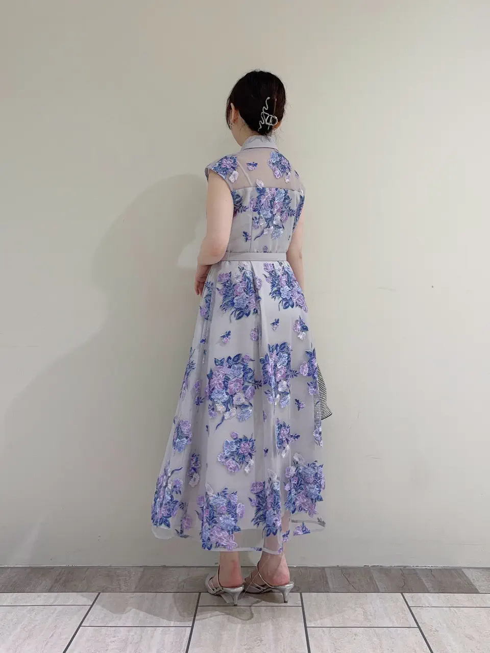 GRACE CONTINENTAL SASAKI コーディネート画像