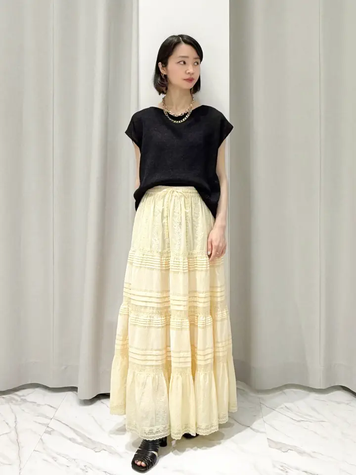 GRACE CONTINENTAL yuri コーディネート画像