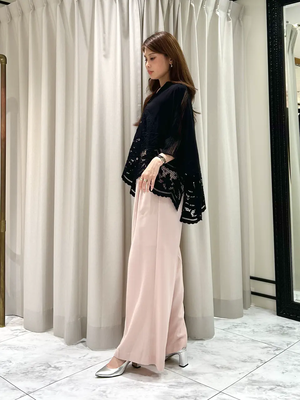 GRACE CONTINENTAL 志田　悠 コーディネート画像