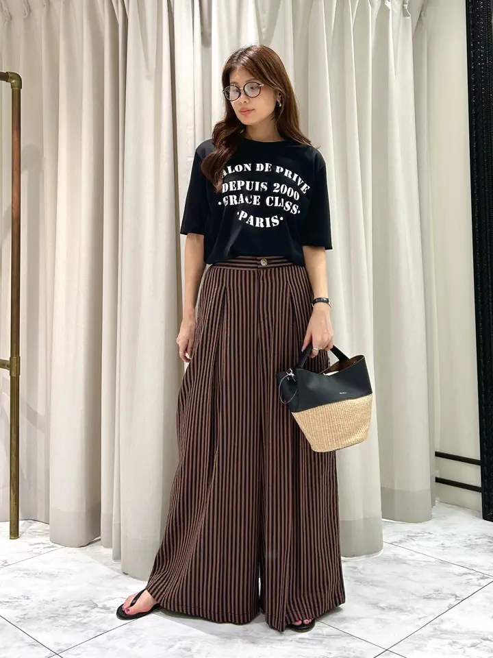 GRACE CONTINENTAL 志田　悠 コーディネート画像