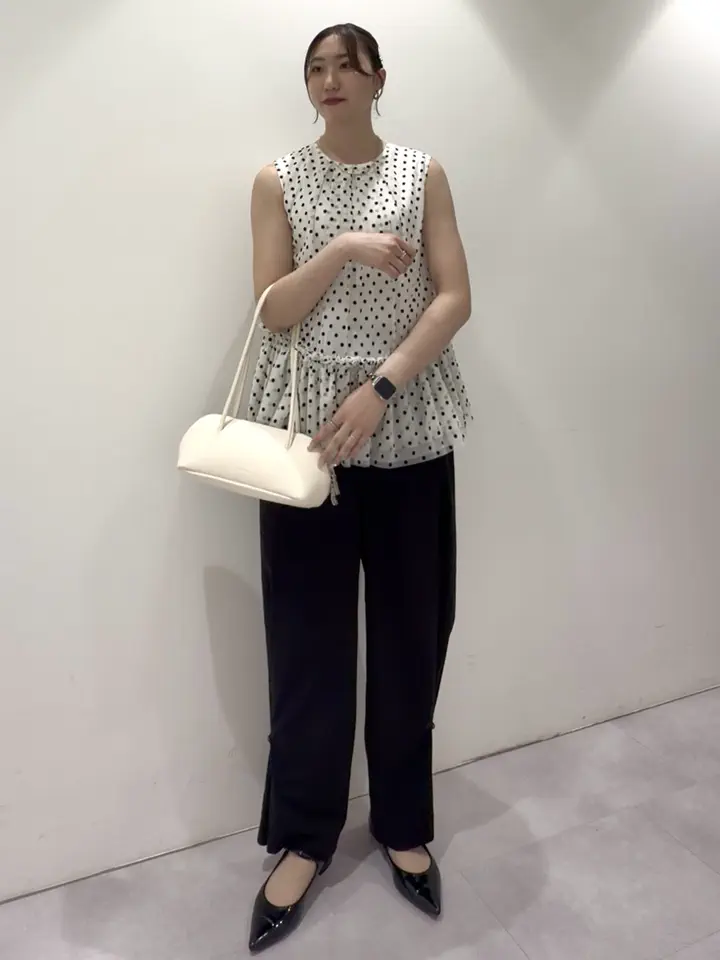 GRACE CONTINENTAL 遠藤　みずき コーディネート画像