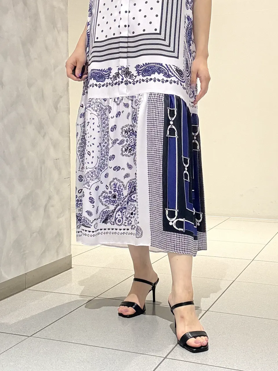 GRACE CONTINENTAL FUKUSHIMA YURIE コーディネート画像