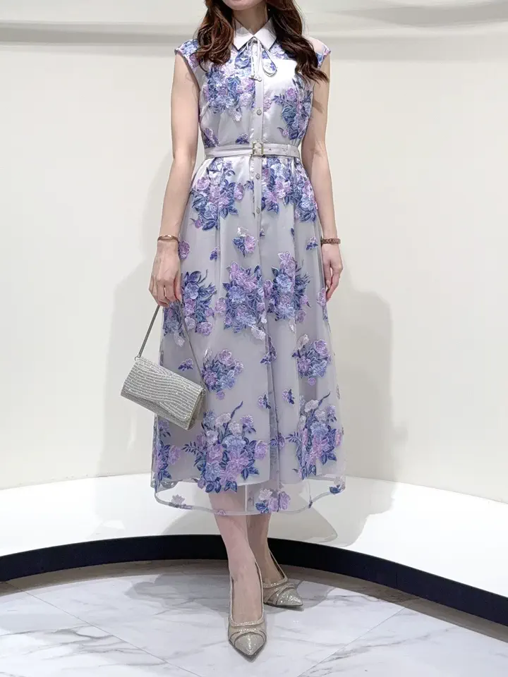GRACE CONTINENTAL Suzuka コーディネート画像