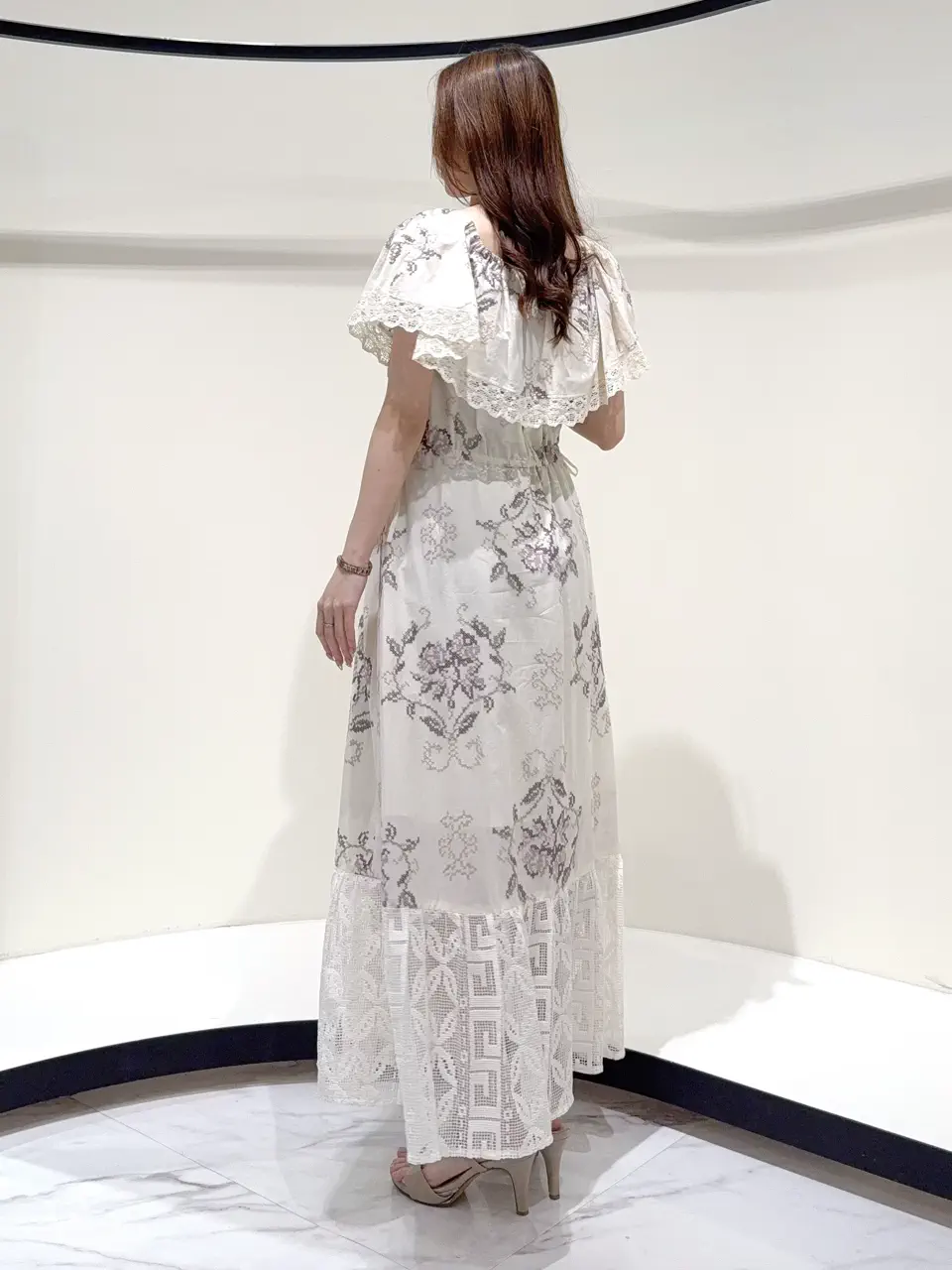 GRACE CONTINENTAL Suzuka コーディネート画像