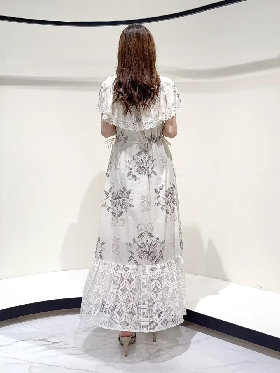 GRACE CONTINENTAL Suzuka コーディネート画像