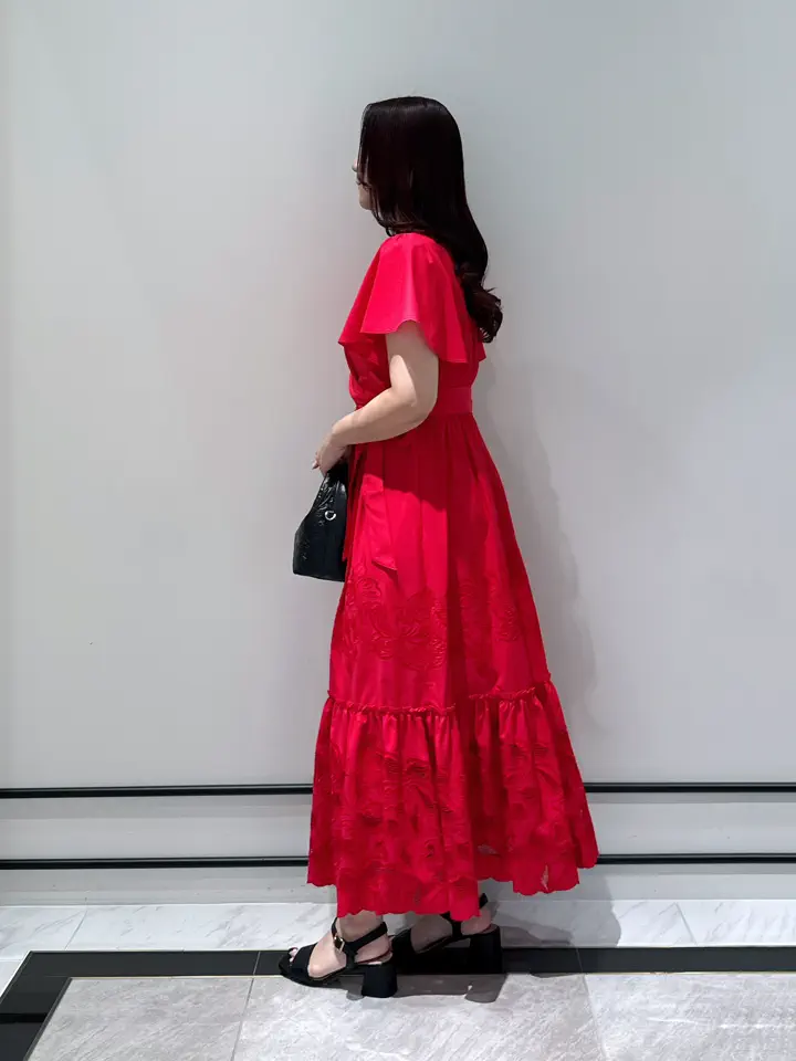 GRACE CONTINENTAL MOMOKO コーディネート画像
