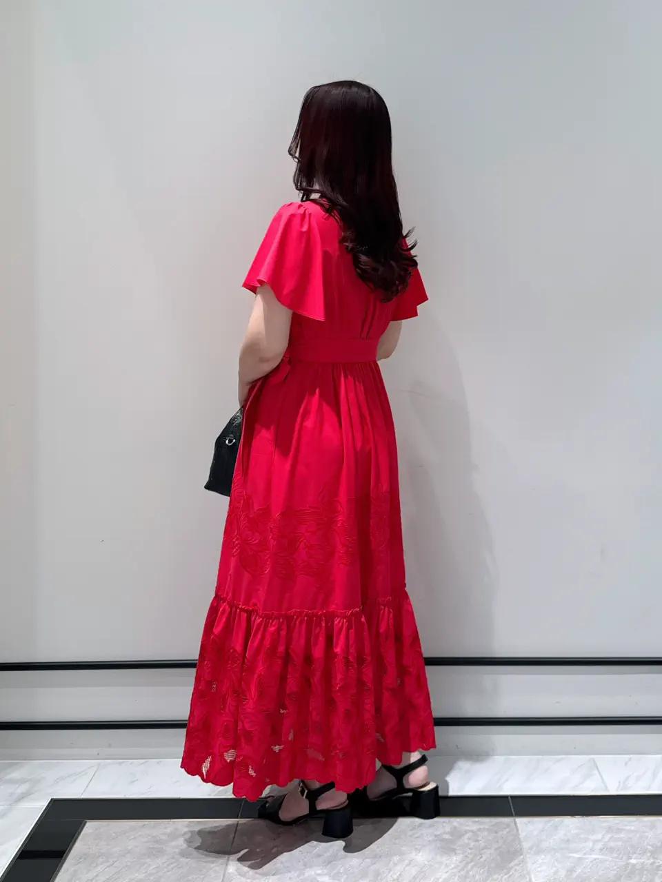 GRACE CONTINENTAL MOMOKO コーディネート画像