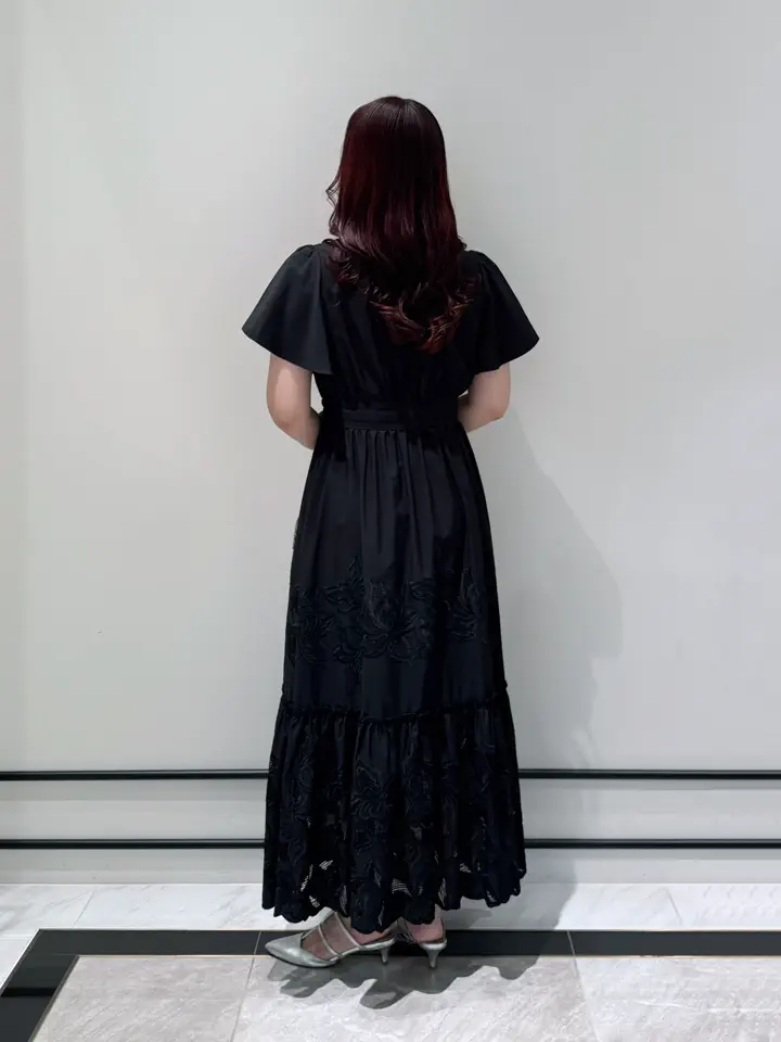 GRACE CONTINENTAL MOMOKO コーディネート画像