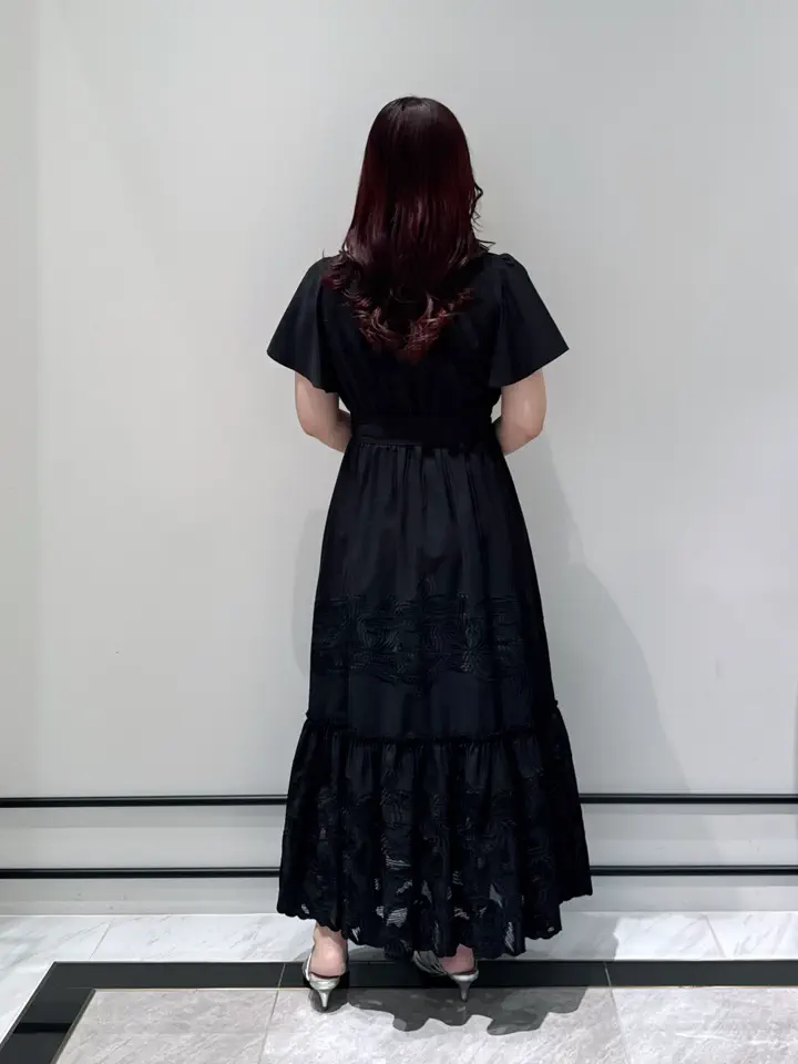 GRACE CONTINENTAL MOMOKO コーディネート画像
