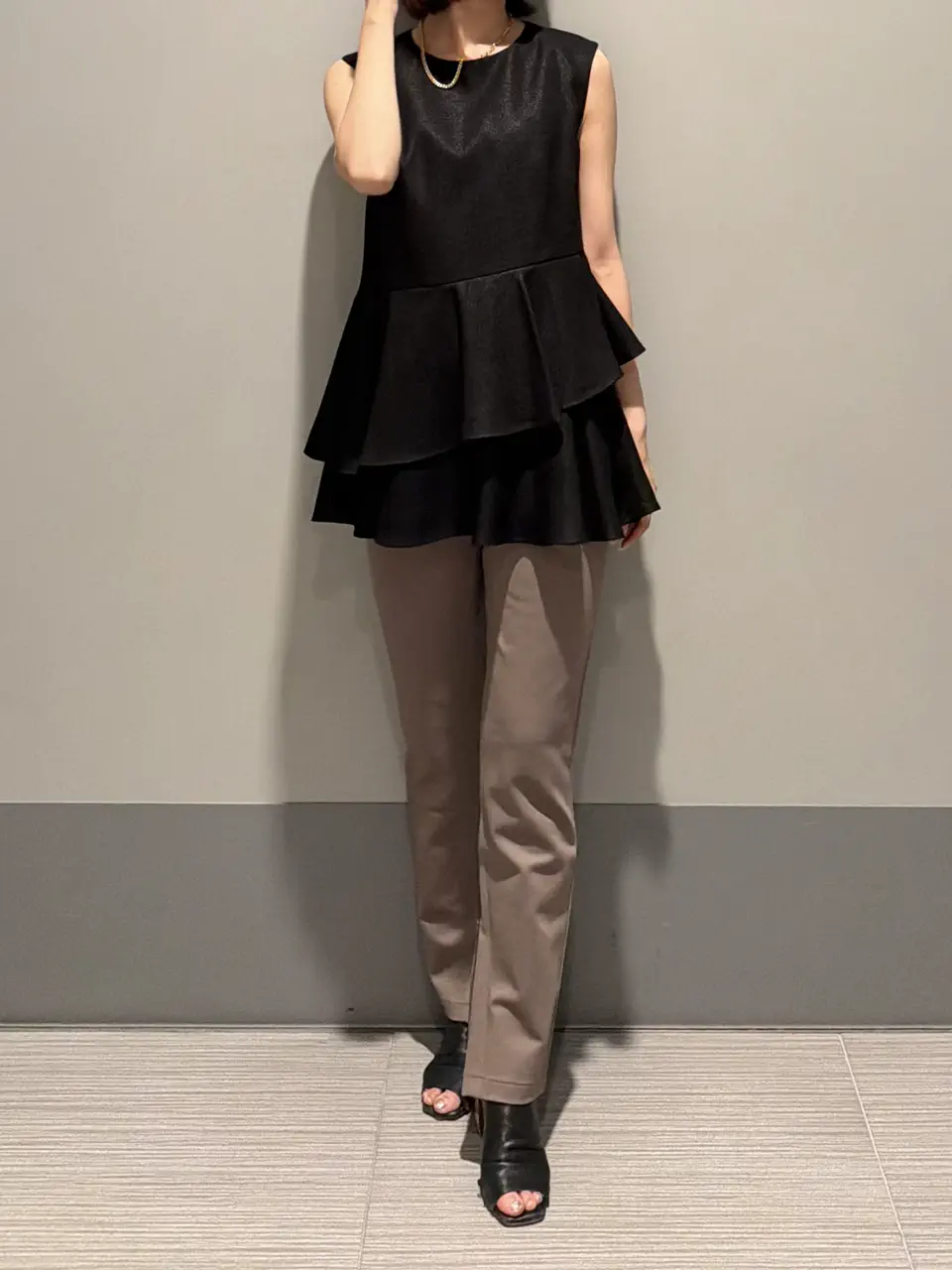 GRACE CONTINENTAL MORITA AI コーディネート画像