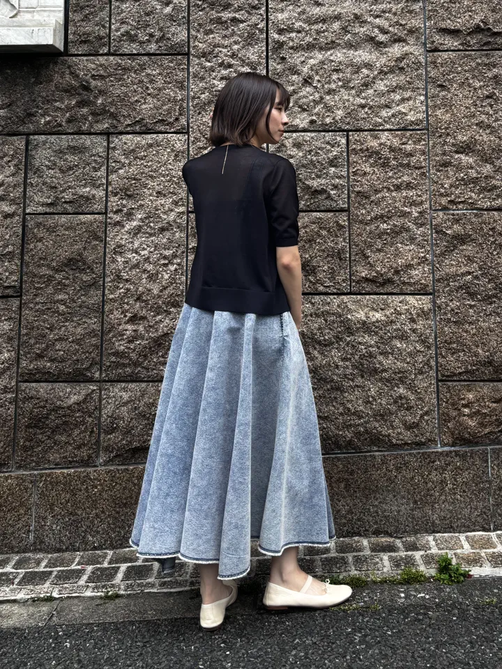 GRACE CONTINENTAL Hikaru Okada コーディネート画像