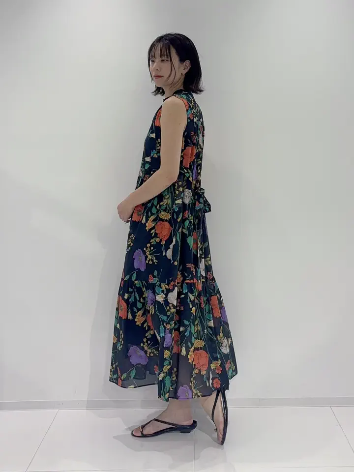 GRACE CONTINENTAL Hikaru Okada コーディネート画像
