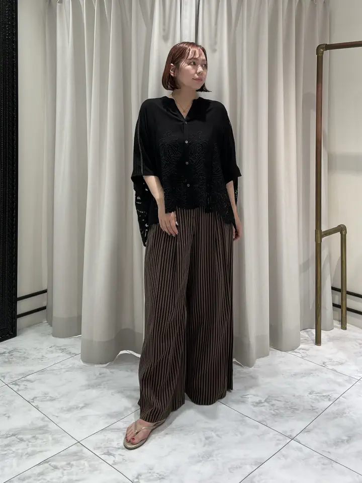 GRACE CONTINENTAL Izumi コーディネート画像