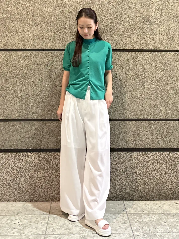 GRACE CONTINENTAL ERINA KATO コーディネート画像