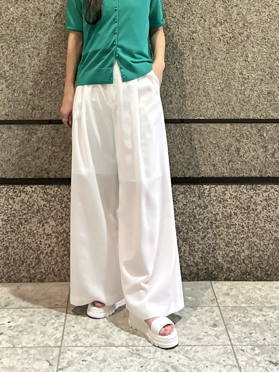 GRACE CONTINENTAL ERINA KATO コーディネート画像