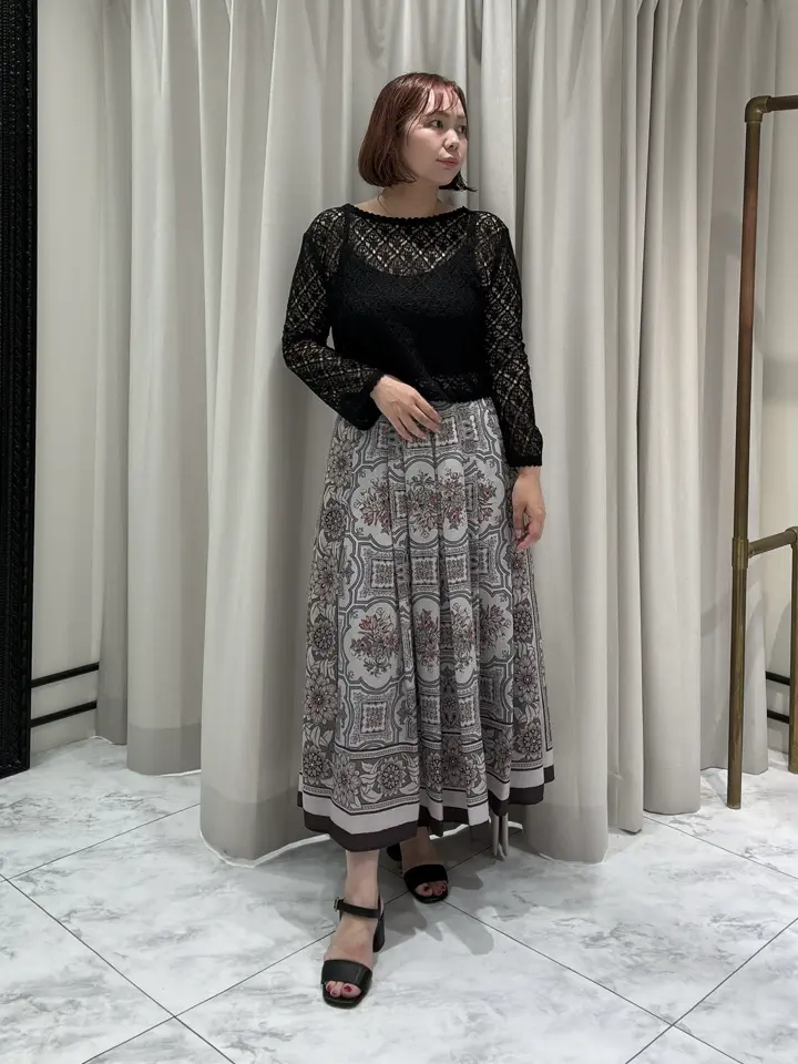 GRACE CONTINENTAL Izumi コーディネート画像