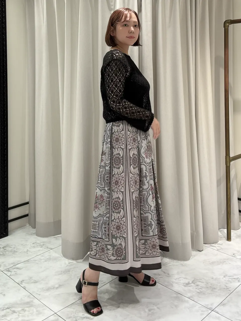GRACE CONTINENTAL Izumi コーディネート画像