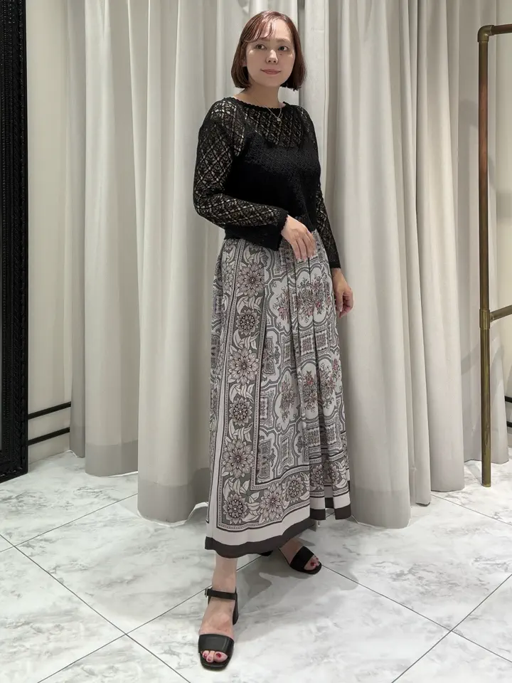 GRACE CONTINENTAL Izumi コーディネート画像