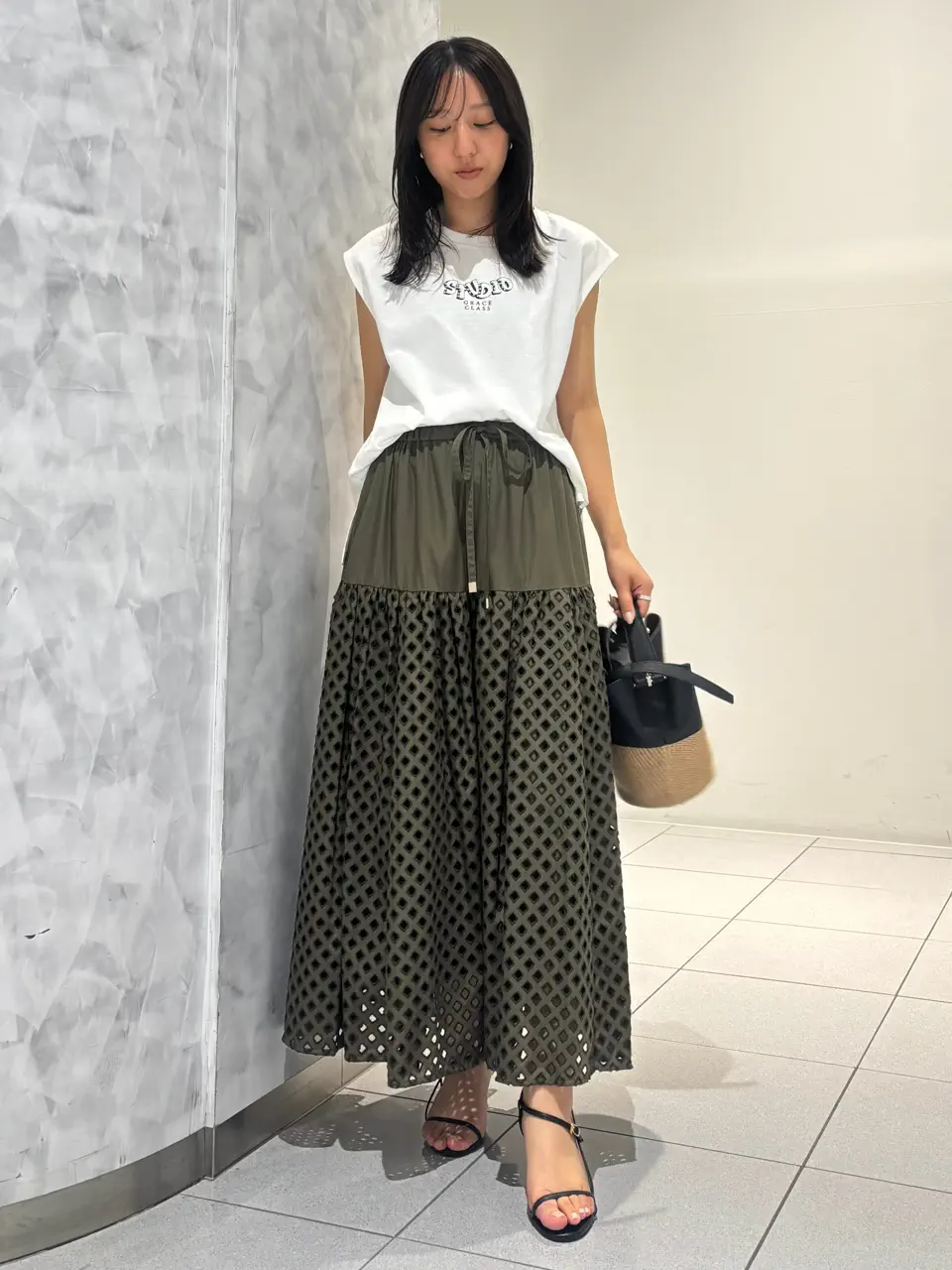  岩永 春佳 コーディネート画像