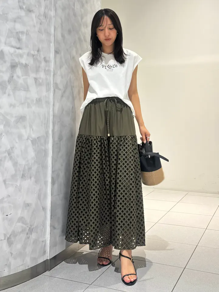 GRACE CONTINENTAL 岩永 春佳 コーディネート画像