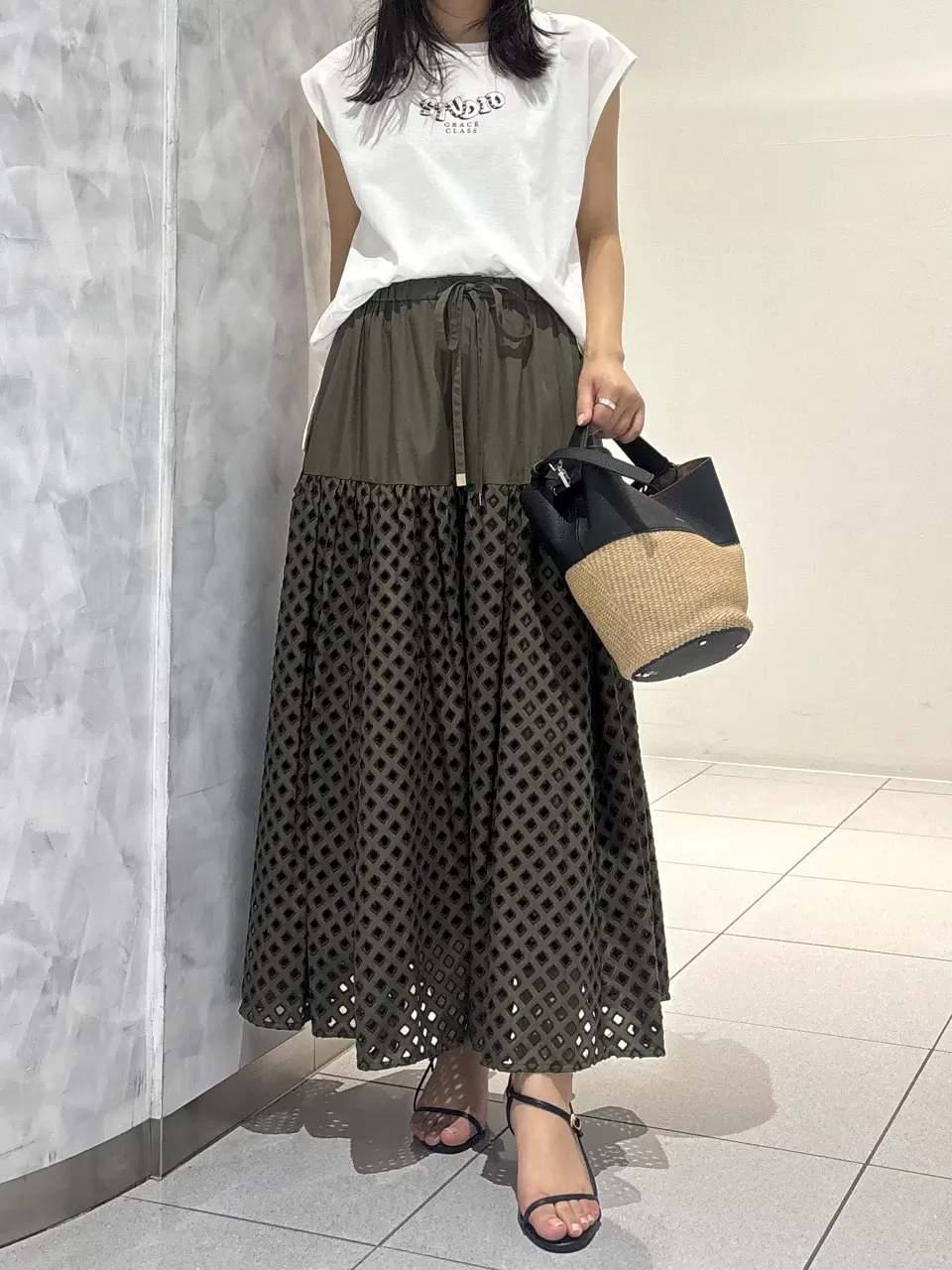 GRACE CONTINENTAL 岩永 春佳 コーディネート画像