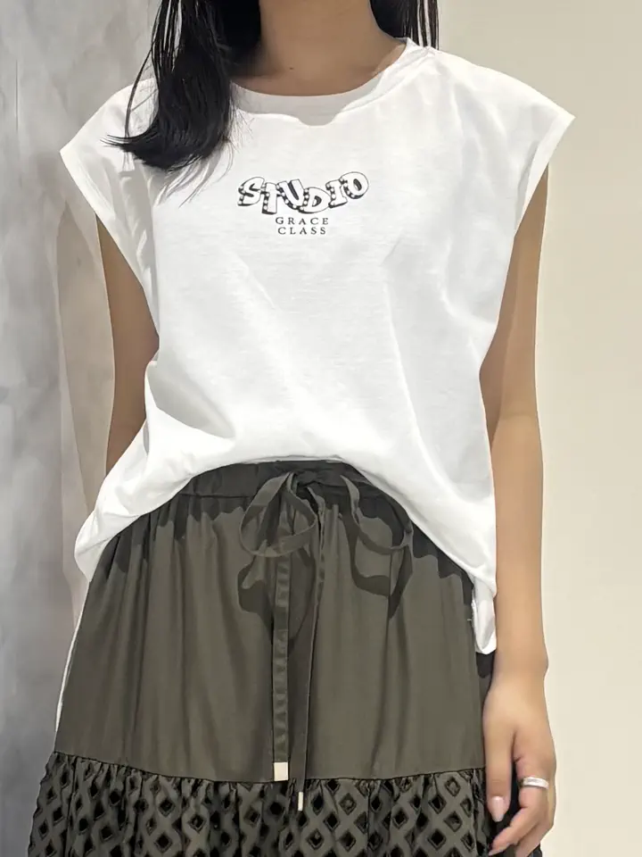 GRACE CONTINENTAL 岩永 春佳 コーディネート画像