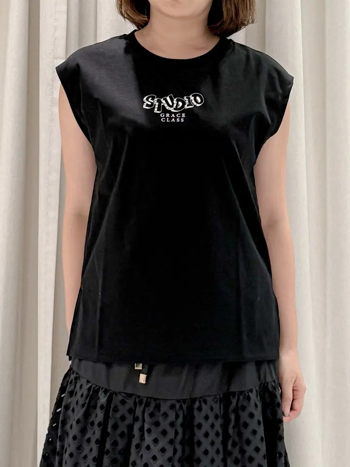 GRACE CONTINENTAL Natsumi コーディネート画像