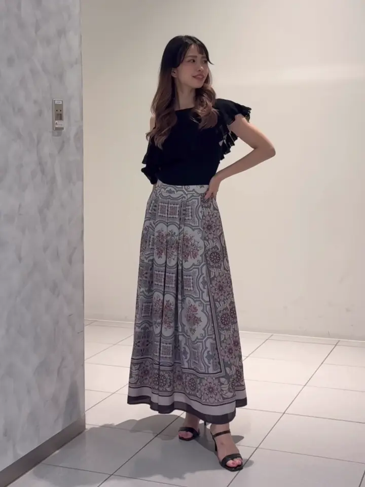 GRACE CONTINENTAL FUKUSHIMA YURIE コーディネート画像