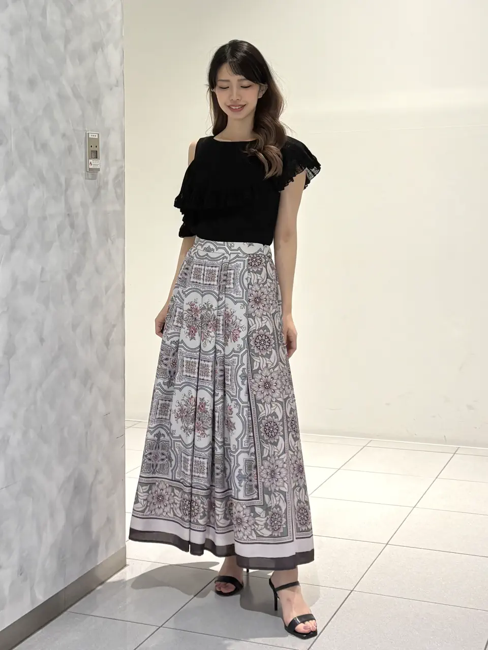 GRACE CONTINENTAL FUKUSHIMA YURIE コーディネート画像