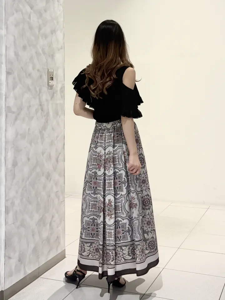 GRACE CONTINENTAL FUKUSHIMA YURIE コーディネート画像