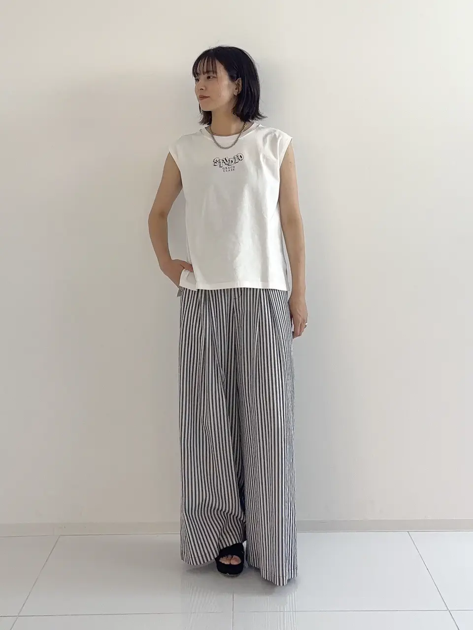 GRACE CONTINENTAL Hikaru Okada コーディネート画像