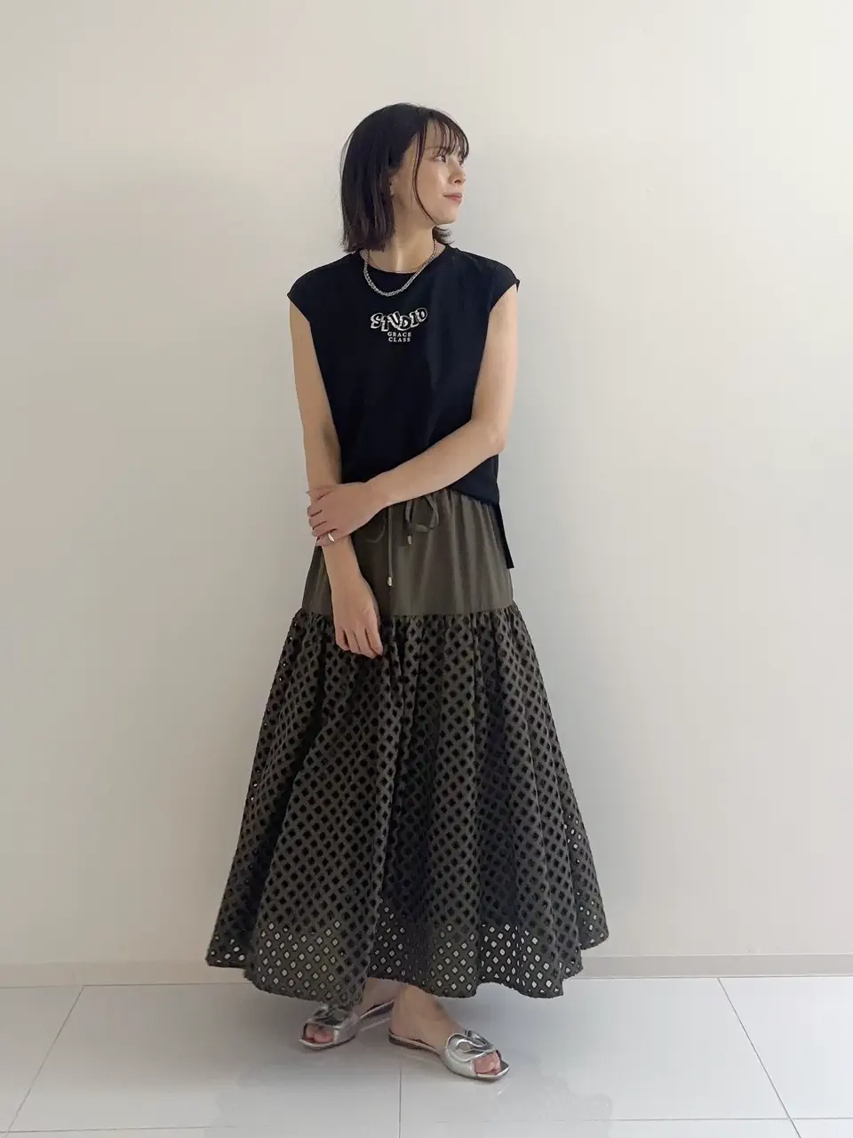 GRACE CONTINENTAL Hikaru Okada コーディネート画像