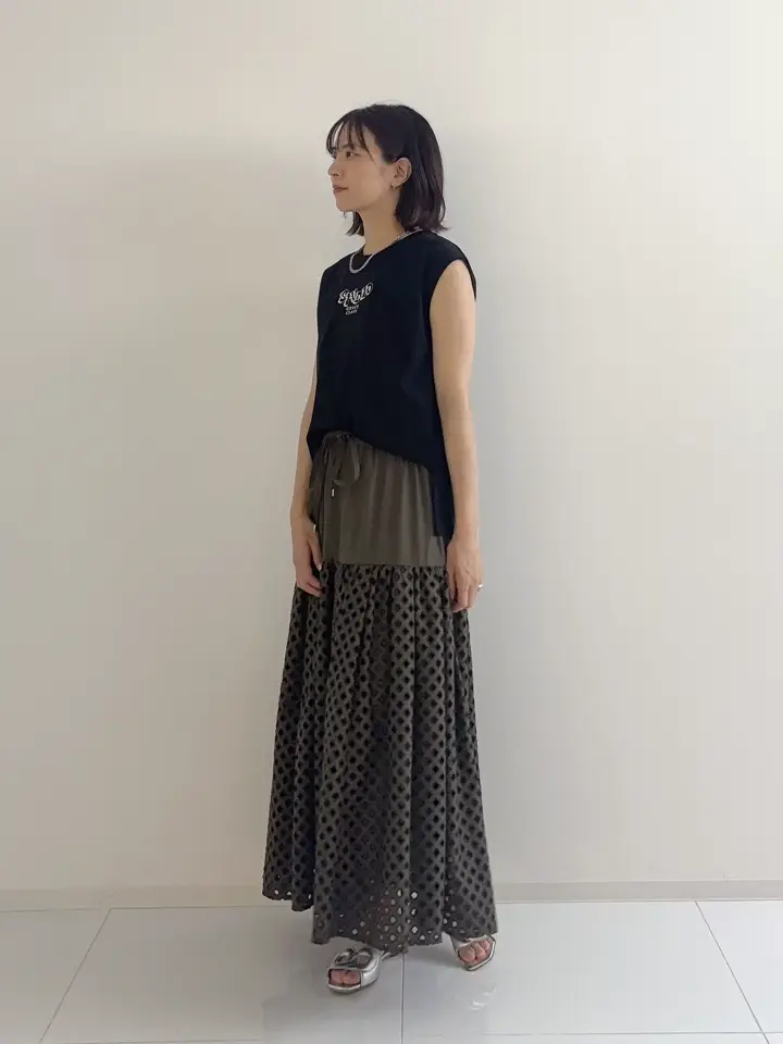 GRACE CONTINENTAL Hikaru Okada コーディネート画像
