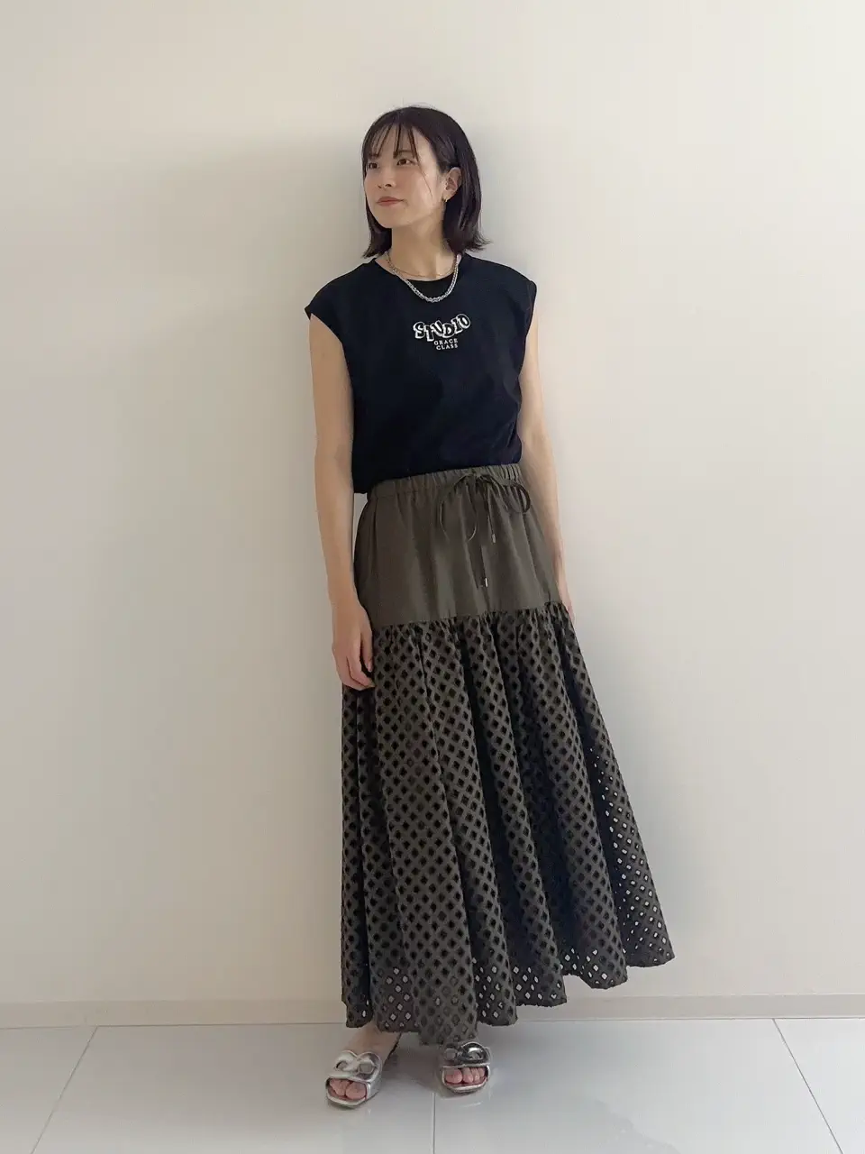 GRACE CONTINENTAL Hikaru Okada コーディネート画像