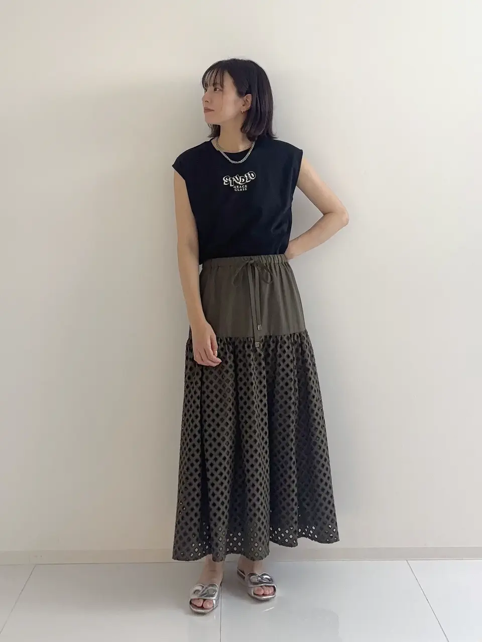 GRACE CONTINENTAL Hikaru Okada コーディネート画像