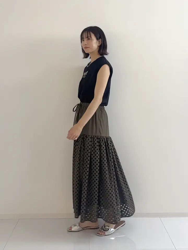GRACE CONTINENTAL Hikaru Okada コーディネート画像