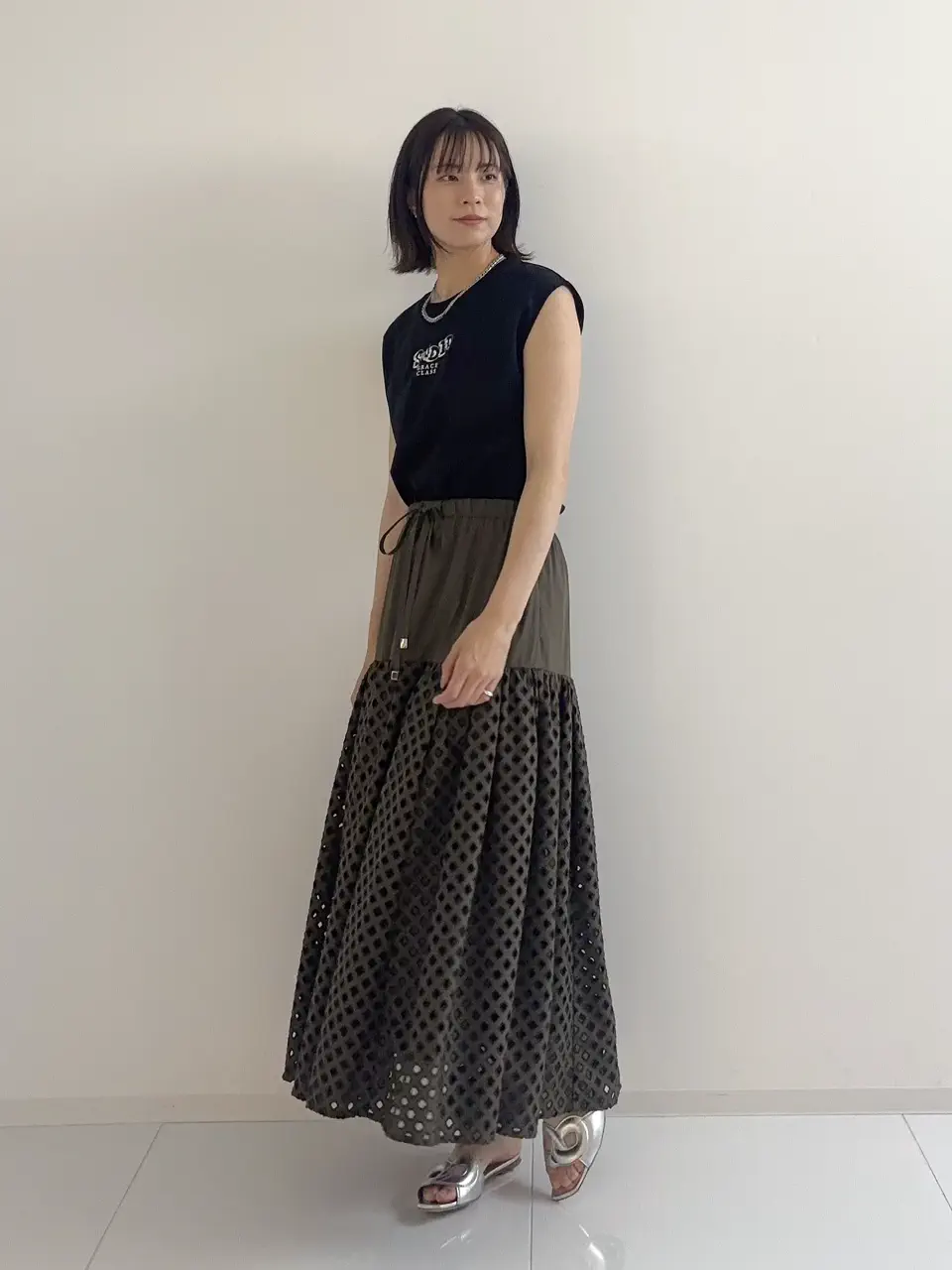 GRACE CONTINENTAL Hikaru Okada コーディネート画像