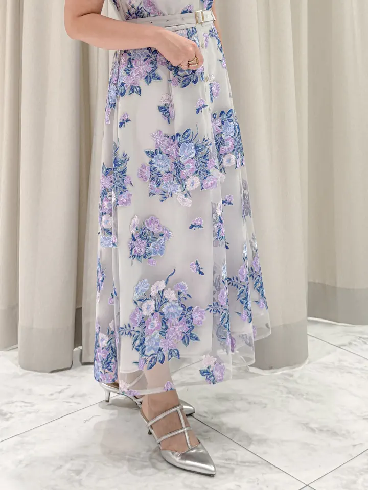 GRACE CONTINENTAL Natsumi コーディネート画像
