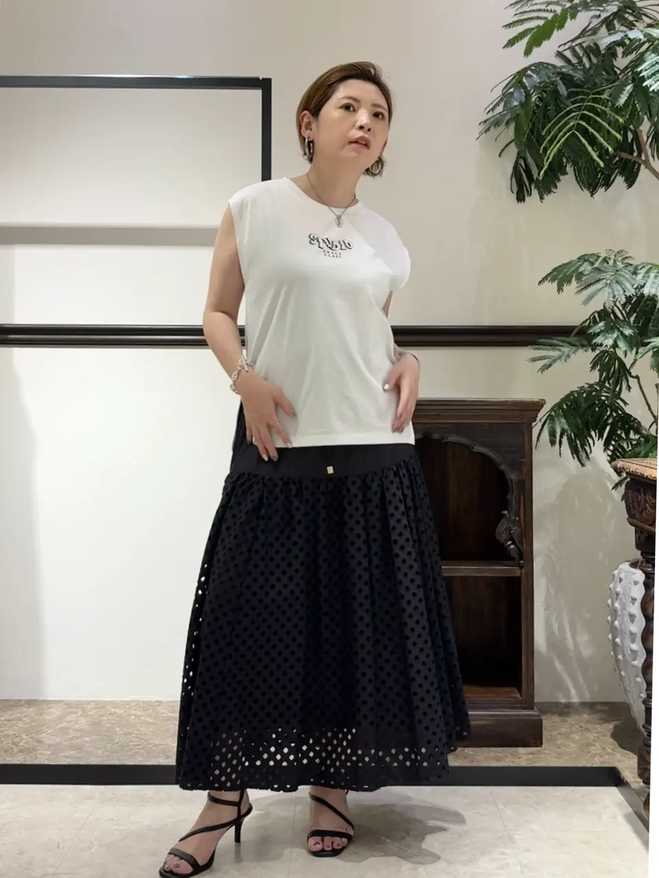 GRACE CONTINENTAL N.YURI コーディネート画像