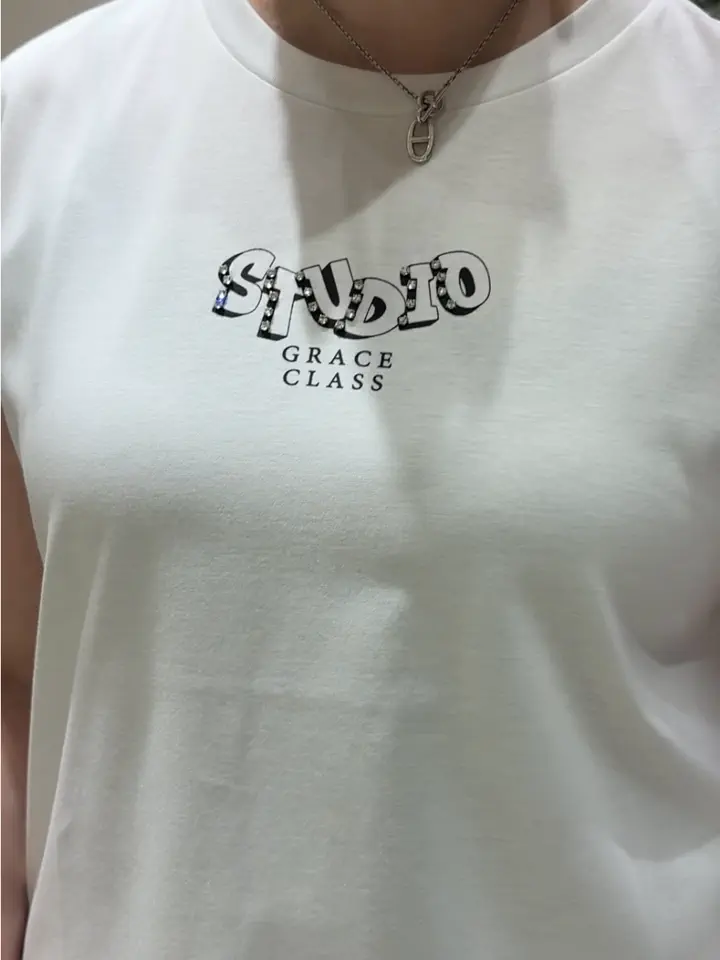 GRACE CONTINENTAL N.YURI コーディネート画像