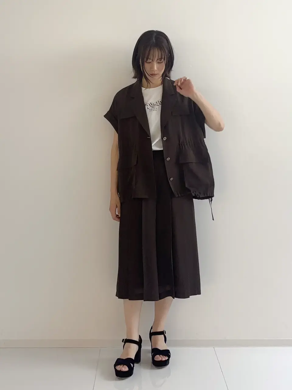 GRACE CONTINENTAL Hikaru Okada コーディネート画像