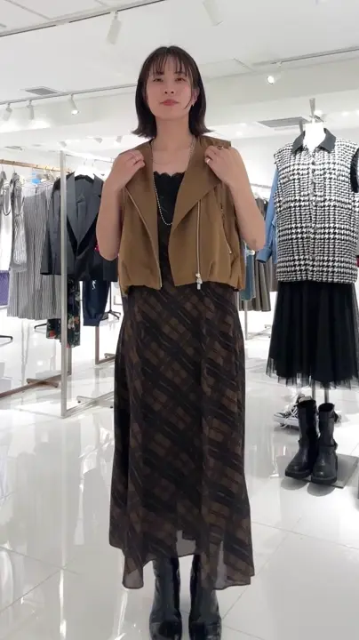 GRACE CONTINENTAL Hikaru Okada コーディネート画像