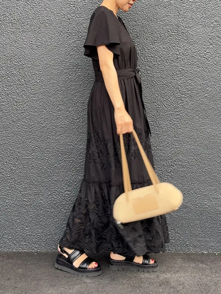 GRACE CONTINENTAL 穐山　香織 コーディネート画像