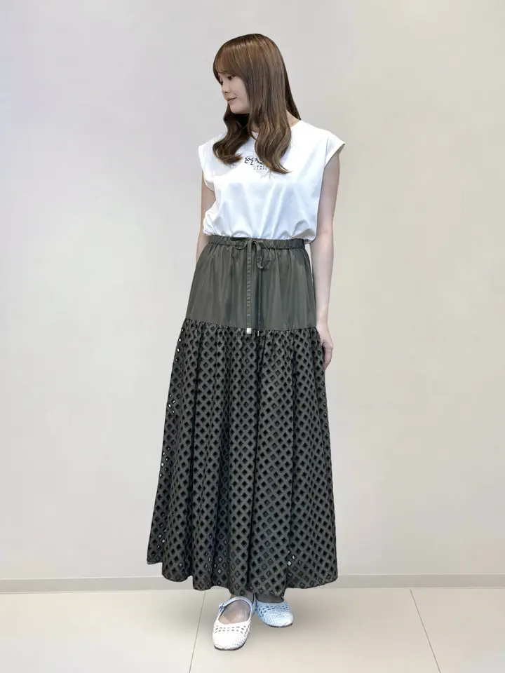 GRACE CONTINENTAL miyuki adachi コーディネート画像