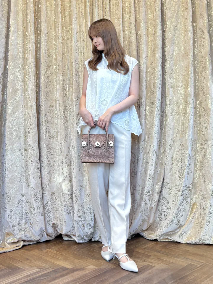 GRACE CONTINENTAL miyuki adachi コーディネート画像