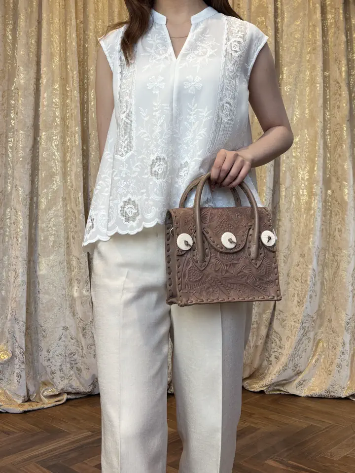 GRACE CONTINENTAL miyuki adachi コーディネート画像