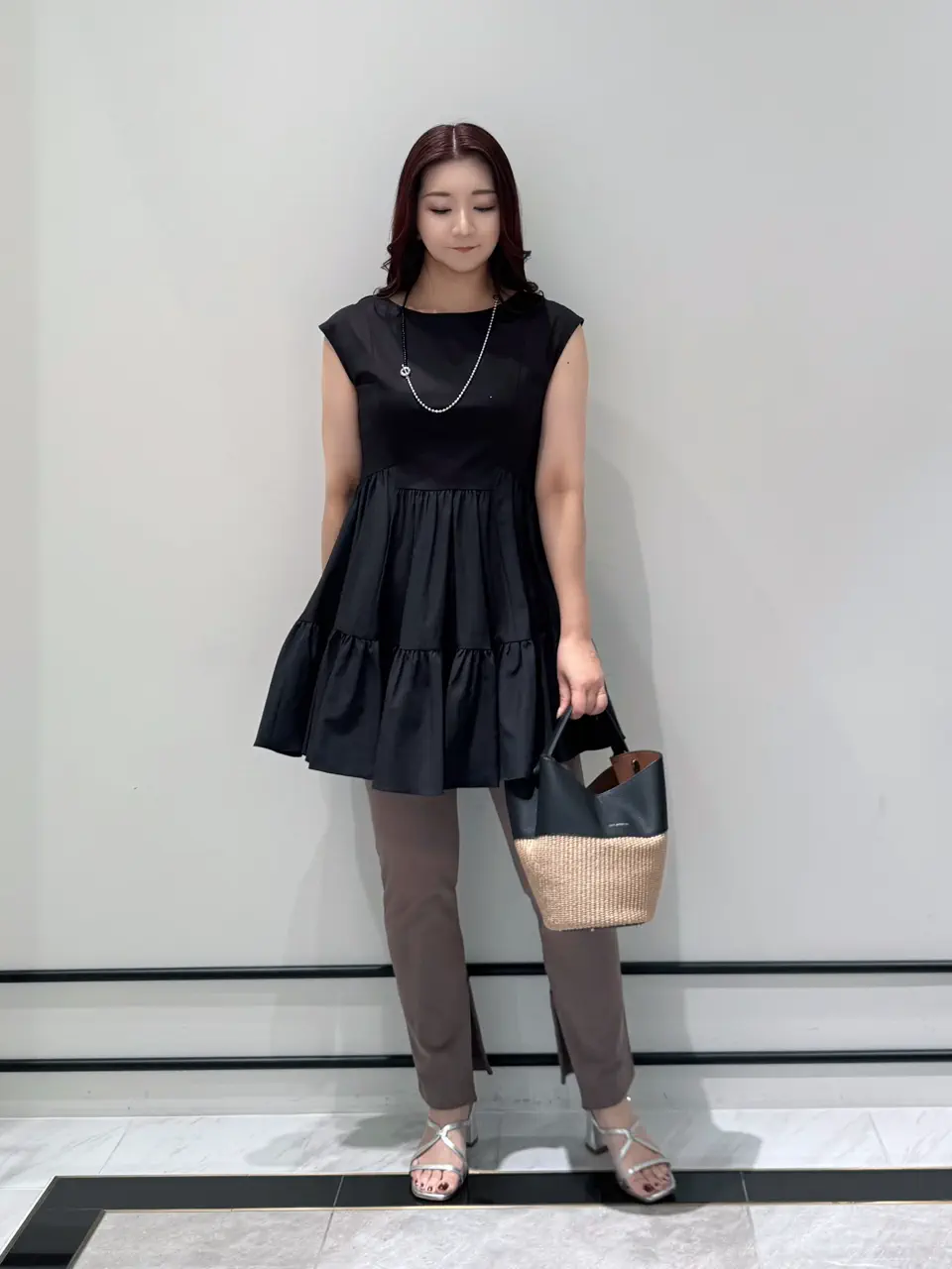 GRACE CONTINENTAL MOMOKO コーディネート画像