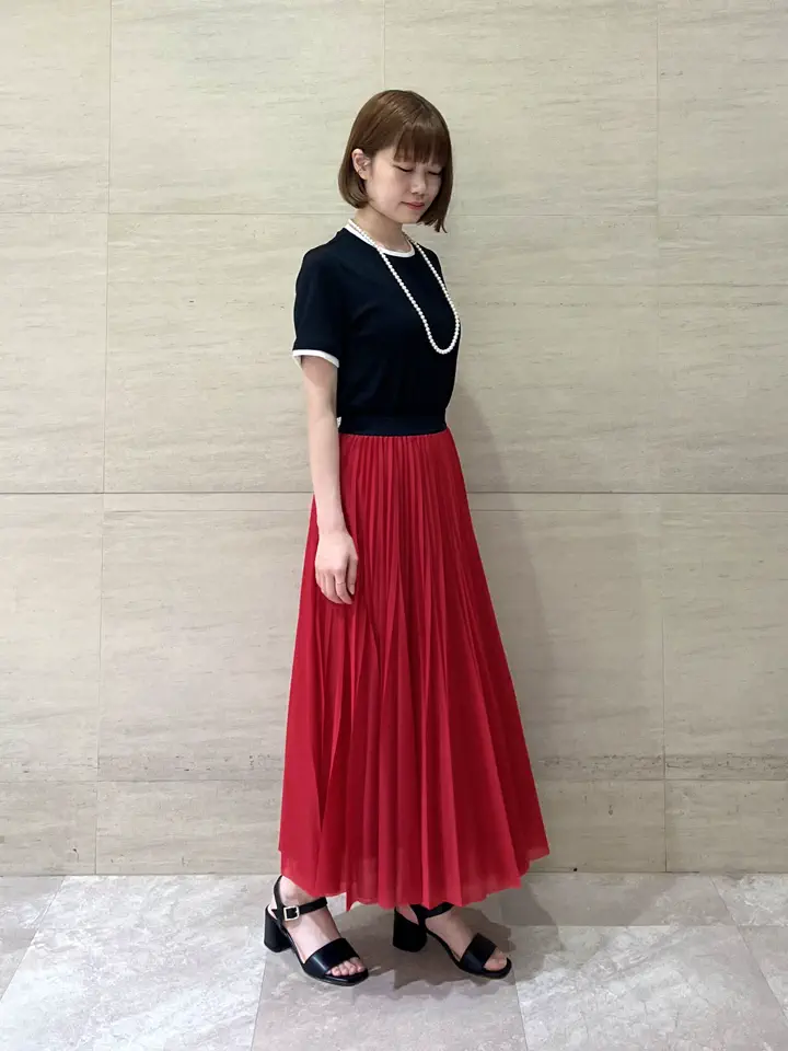GRACE CONTINENTAL Owari コーディネート画像