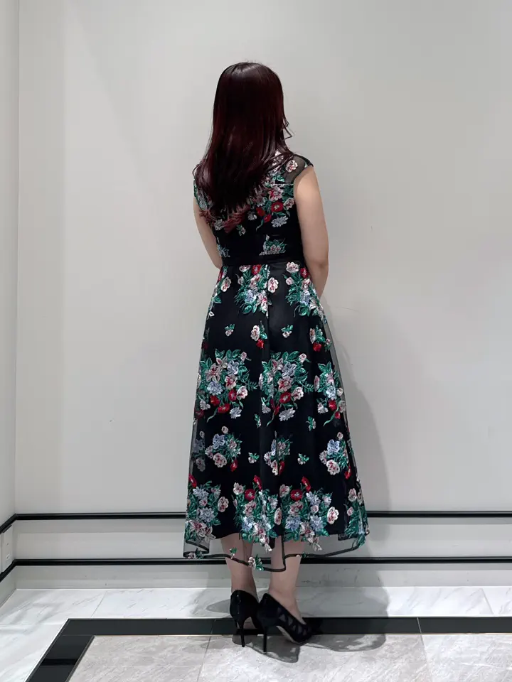 GRACE CONTINENTAL MOMOKO コーディネート画像