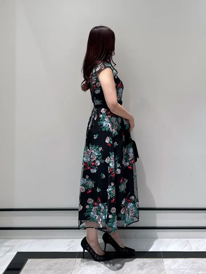 GRACE CONTINENTAL MOMOKO コーディネート画像
